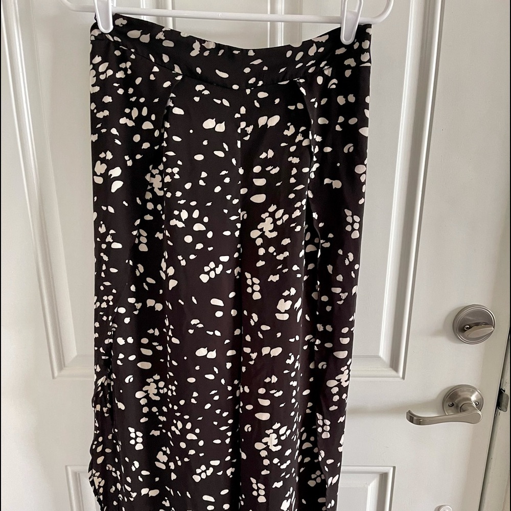 Women’s flowy pants with slit up side